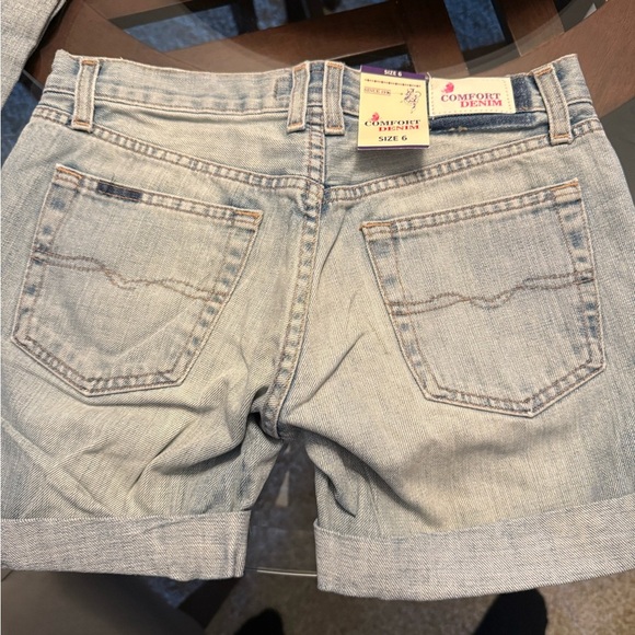 BUNDLE Denim Shorts! 2 pairs!!! - Picture 4 of 5